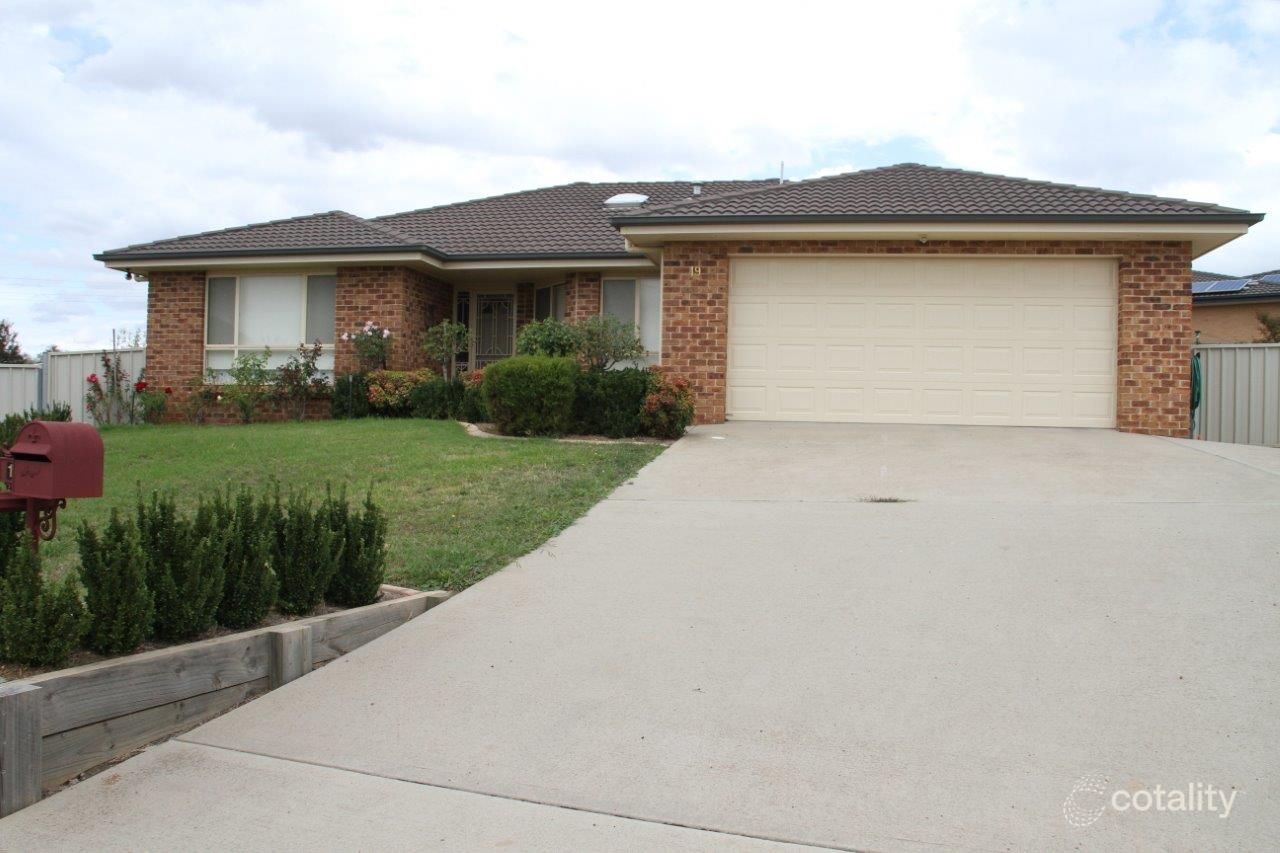 19 Barber St, Yass, NSW 2582