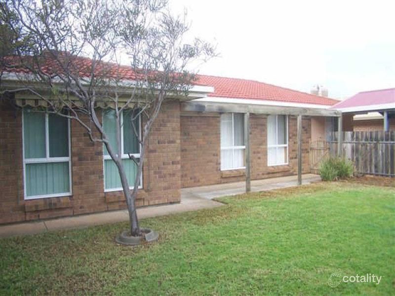 40 Illman Cres, Aldinga Beach, SA 5173