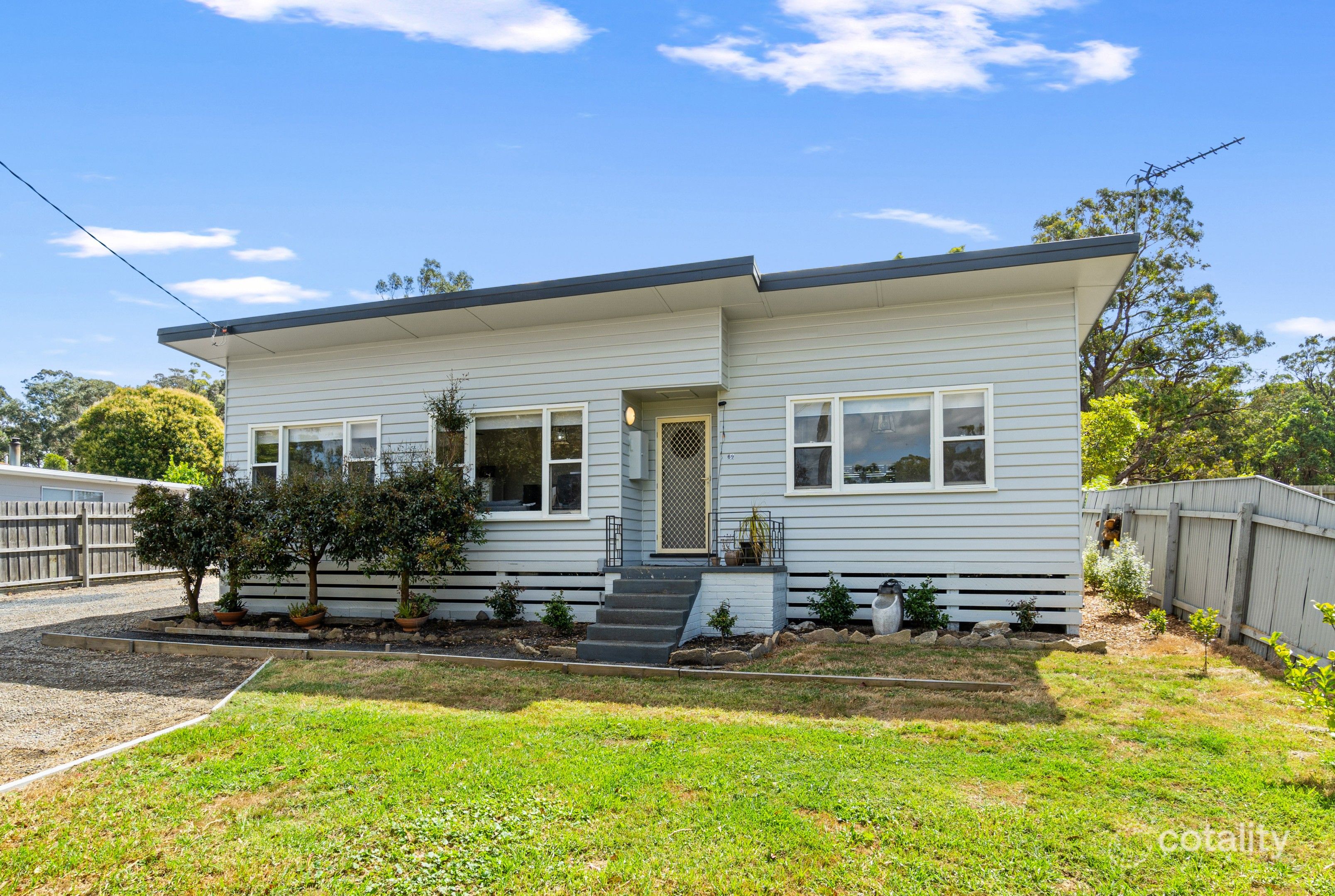 69-71 Main Rd, Tyers, VIC 3844