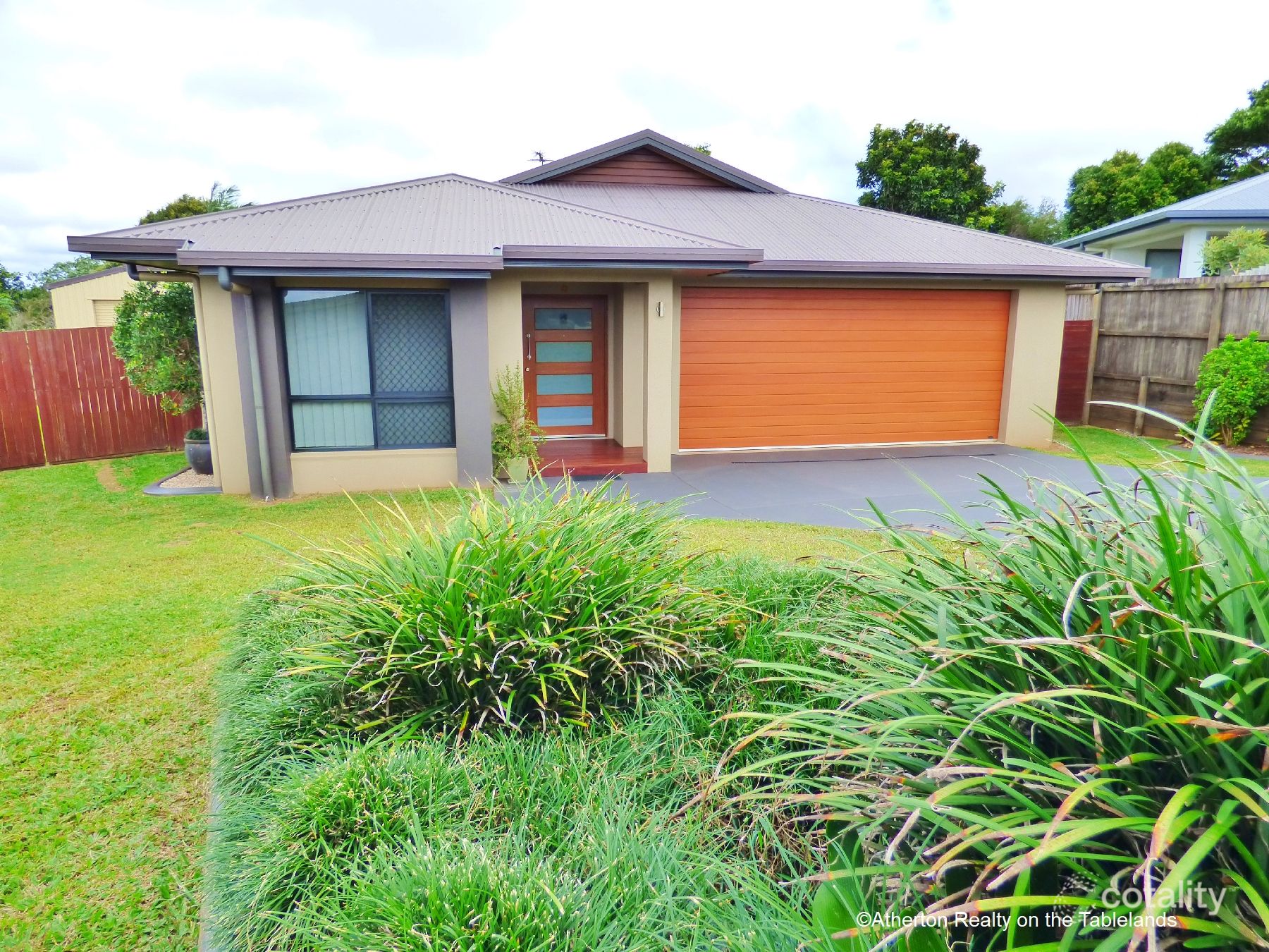 10 Nerboni Cl, Atherton, QLD 4883