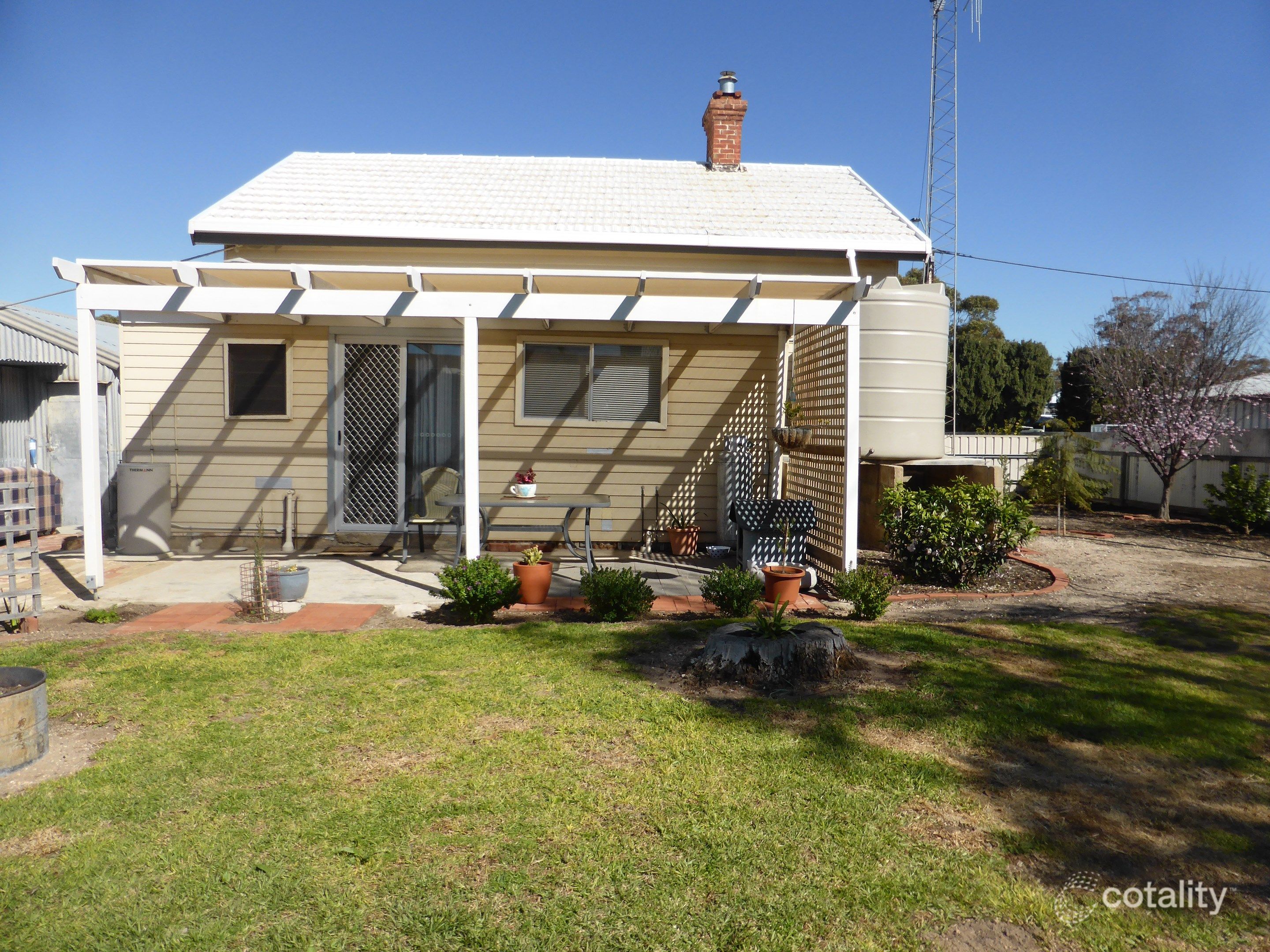 4 South Tce, Port Broughton, SA 5522