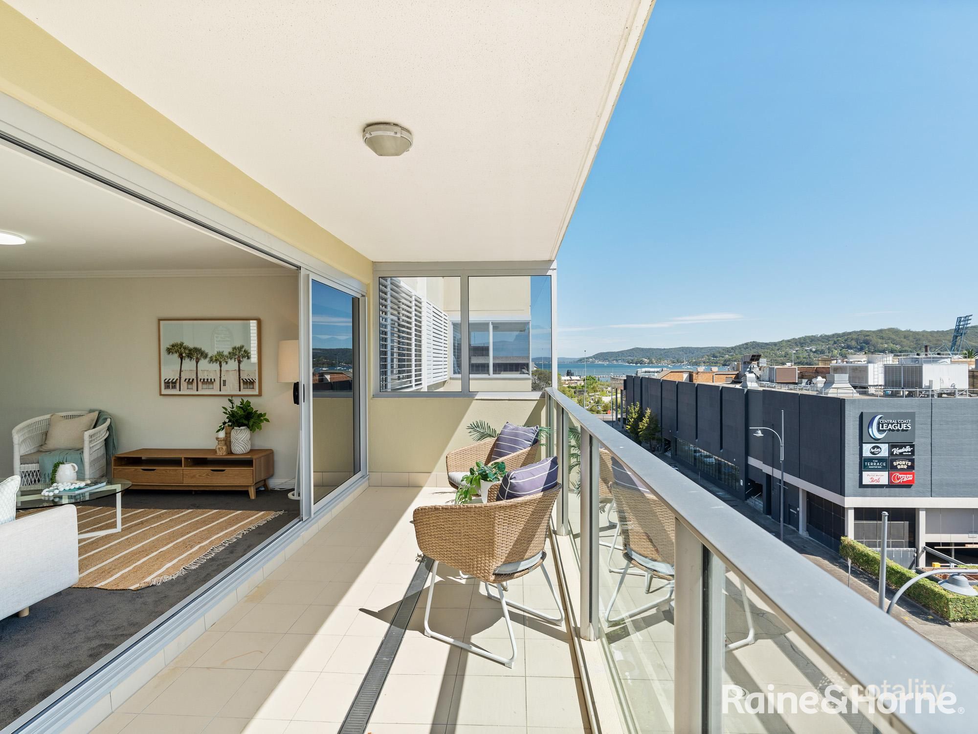 22/12 Baker St, Gosford, NSW 2250