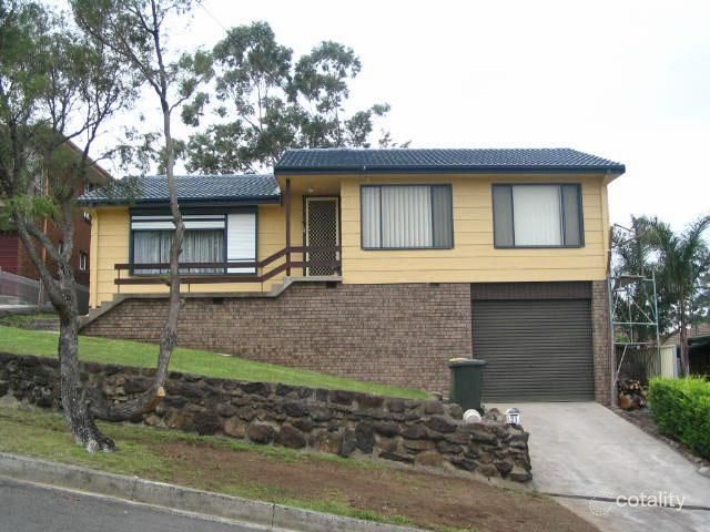 19 Rainsford Ave, Kanahooka, NSW 2530