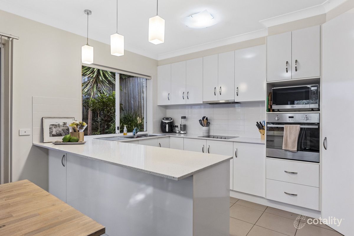 4/1-1a Barry St, Mount Lofty, QLD 4350