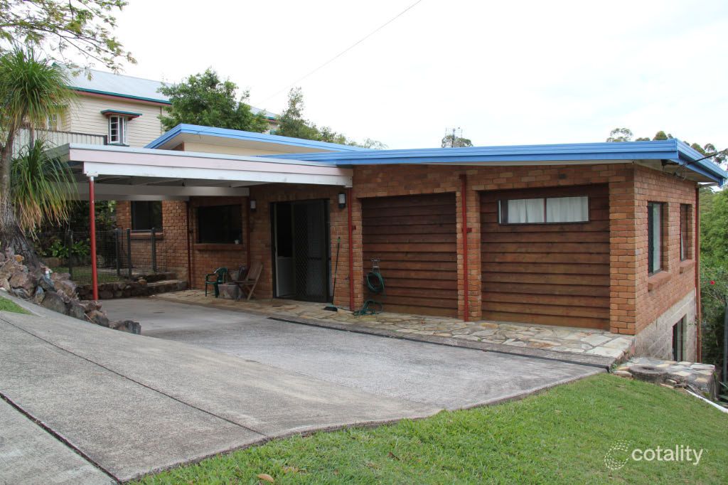 137 Panorama Dr, Nambour, QLD 4560