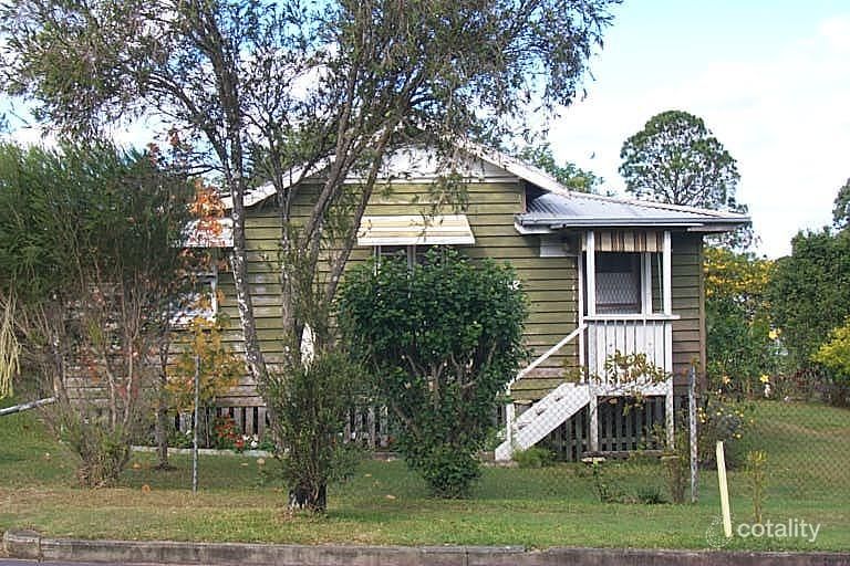 8 Baldwin St, Petrie, QLD 4502