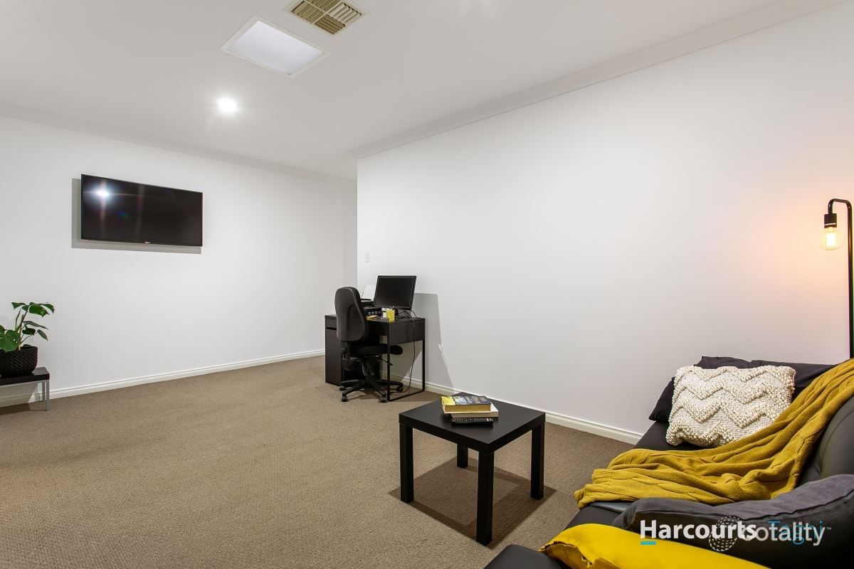 4 Norfolk St, Flagstaff Hill, SA 5159