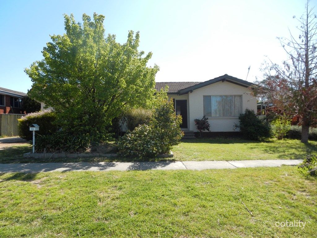 11 Mackinolty St, Scullin, ACT 2614