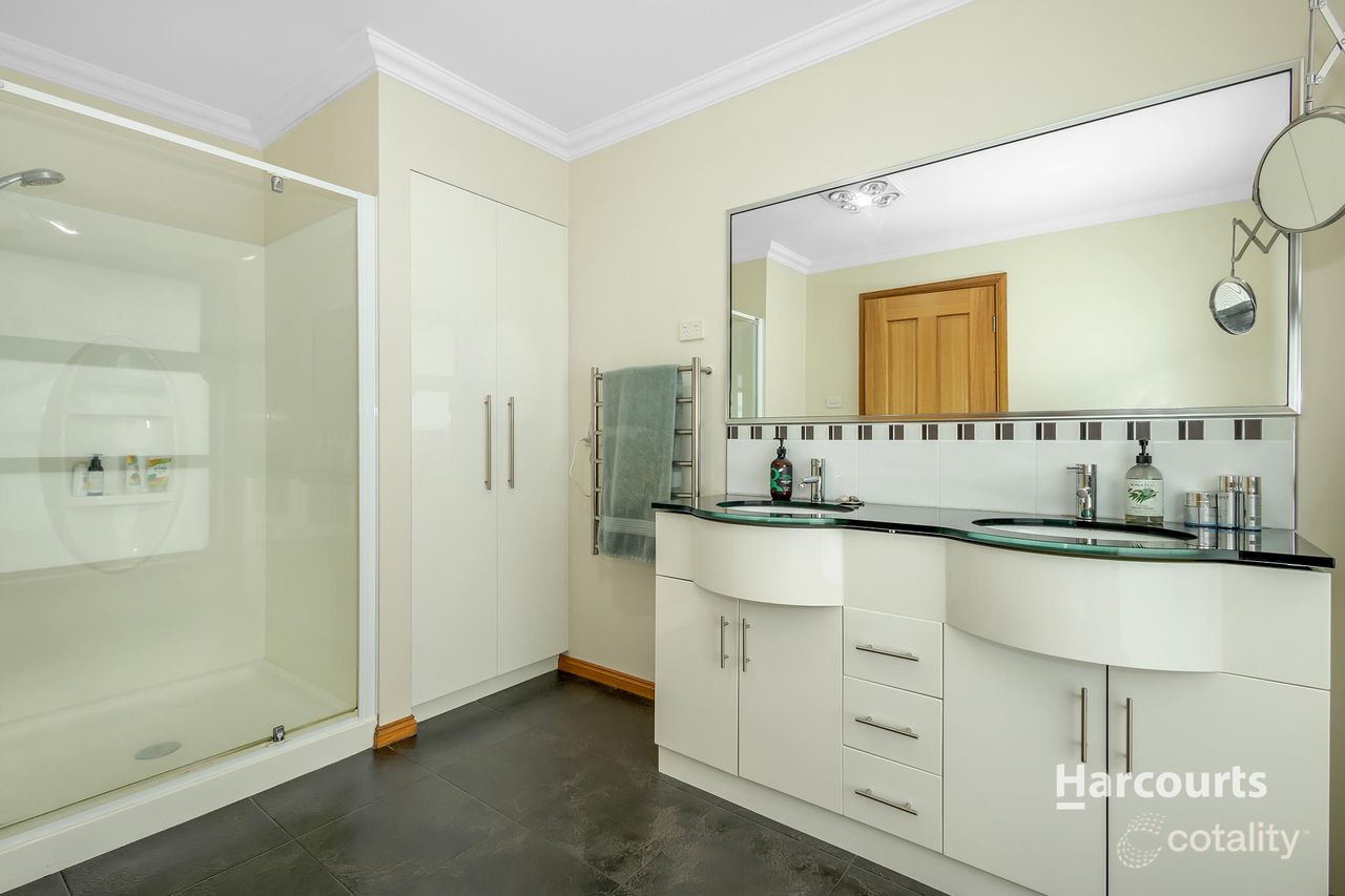 729 East Yolla Rd, Yolla, TAS 7325