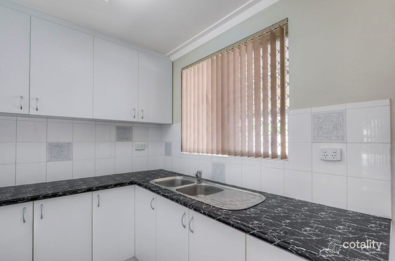 10 Bendix Way, Girrawheen, WA 6064