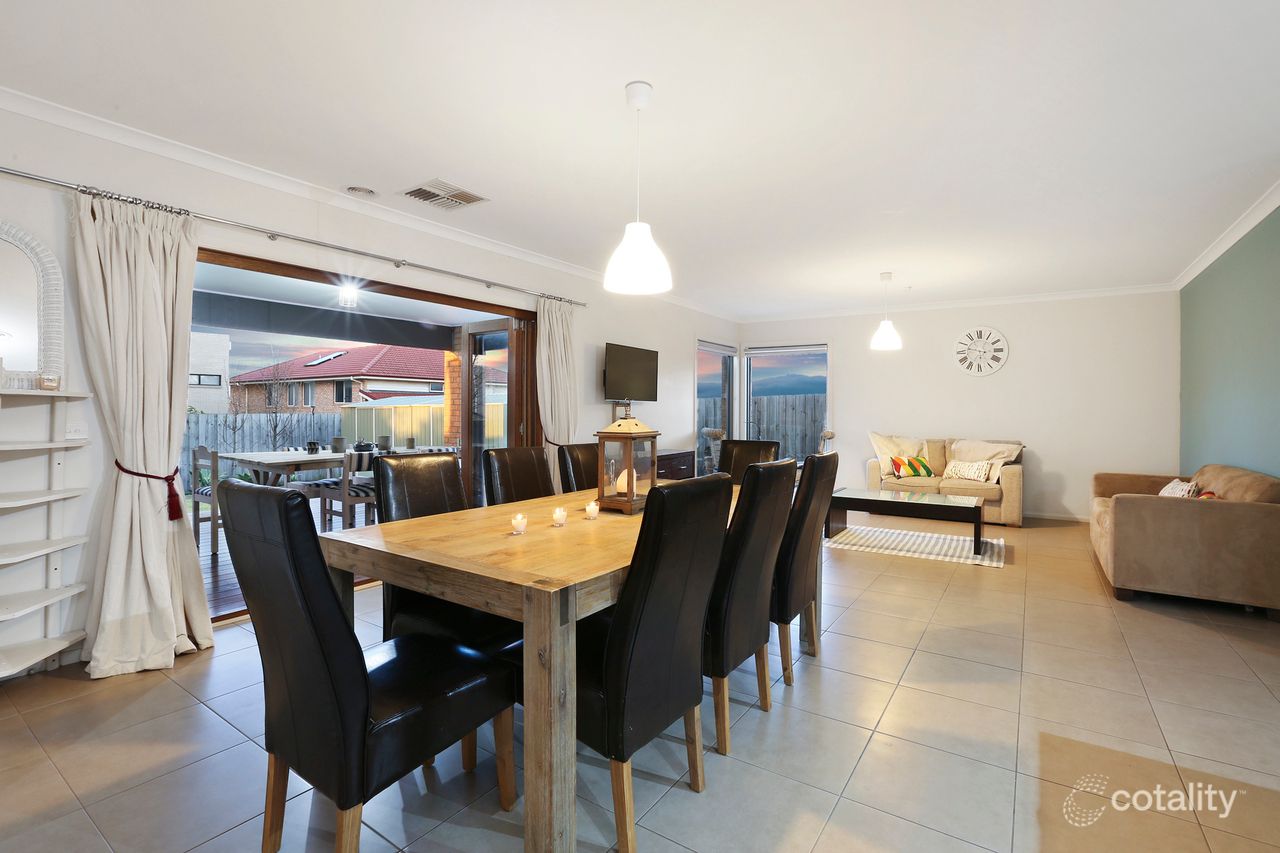 13 Bayvista Pde, Drysdale, VIC 3222