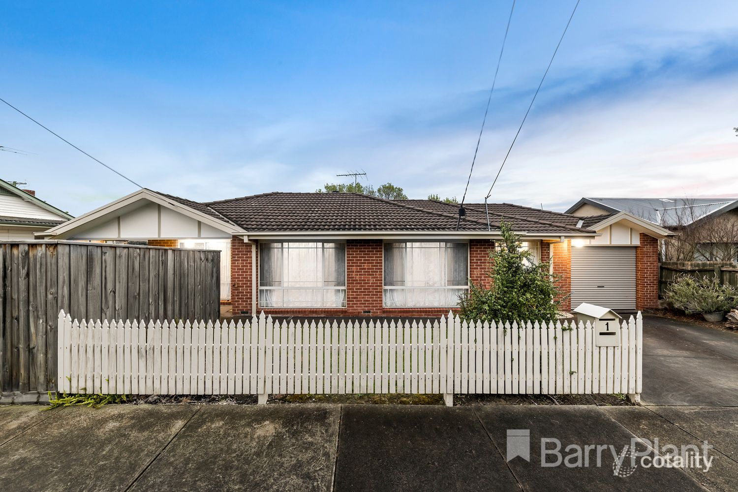 1 Vermont Pde, Greensborough, VIC 3088