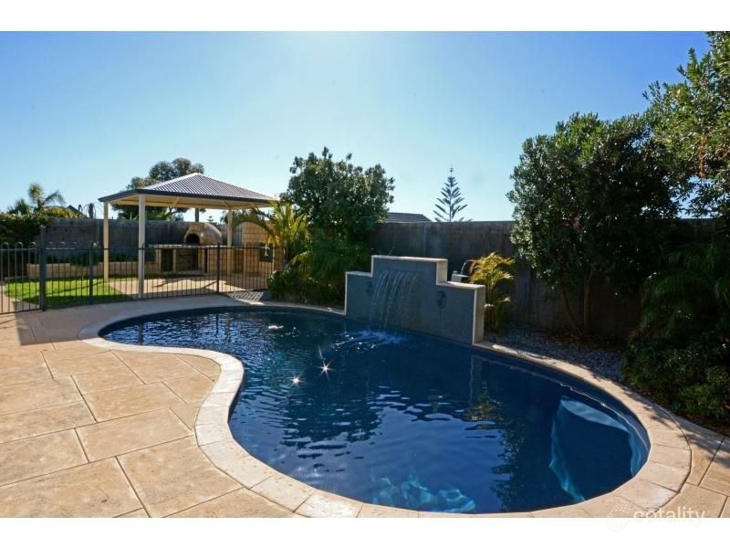 6 Moree Lane, Quinns Rocks, WA 6030