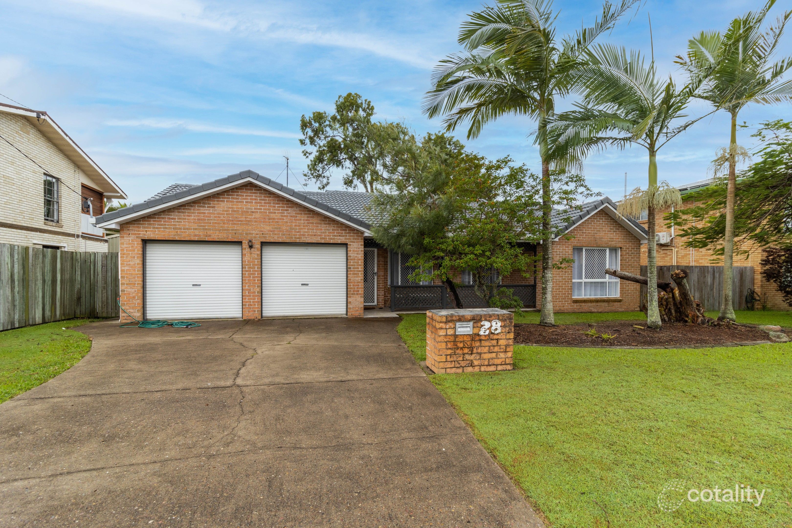28 Hillcrest Ave, Scarness, QLD 4655