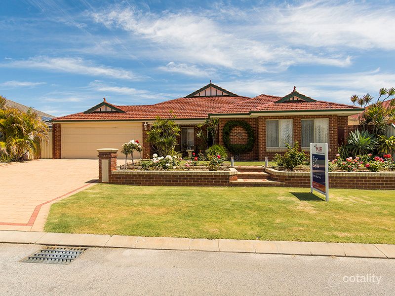 28 Driftwood Ct, Thornlie, WA 6108