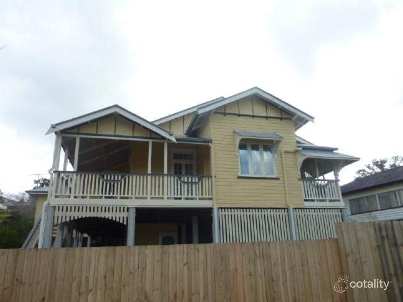 33 Sunrise St, Ashgrove, QLD 4060