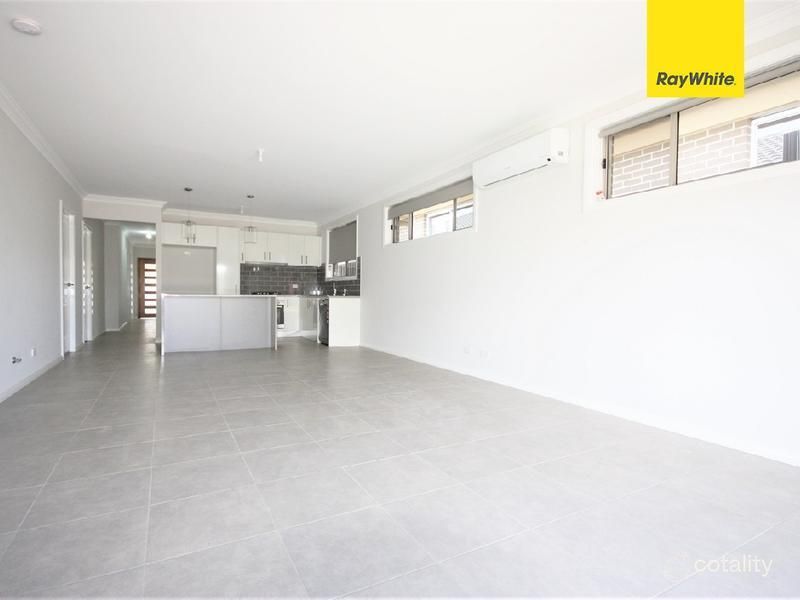 16 Bilson Rd, Spring Farm, NSW 2570