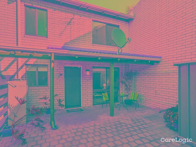 18/13 Merope Cl, Rockingham, WA 6168