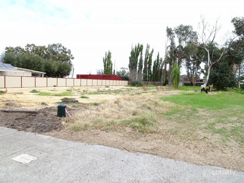 13 Station St, Yarloop, WA 6218