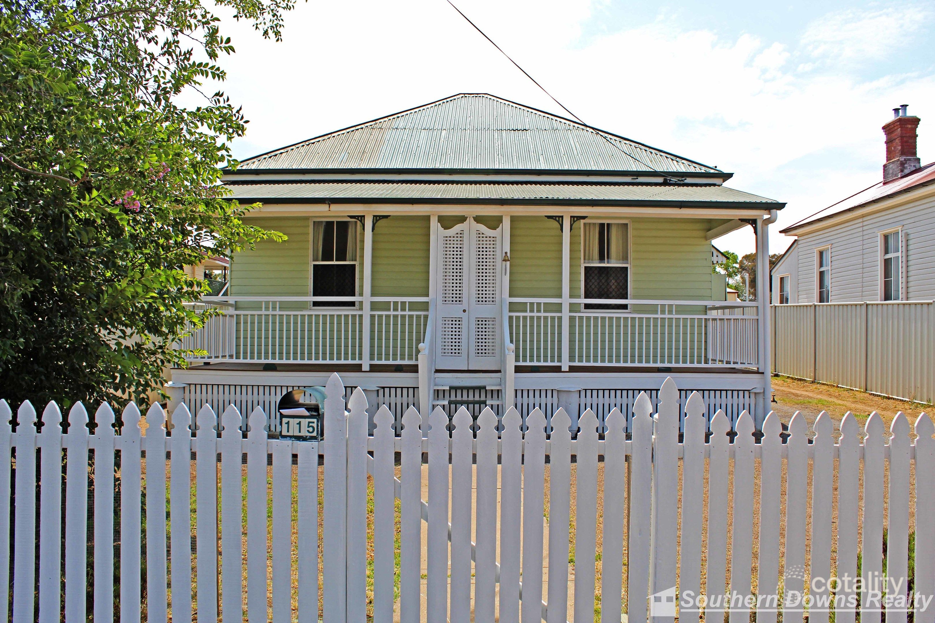 115 Albion St, Warwick, QLD 4370