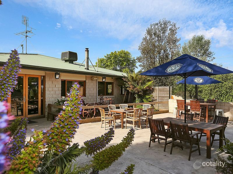 2-4 Station St, Forrest, VIC 3236