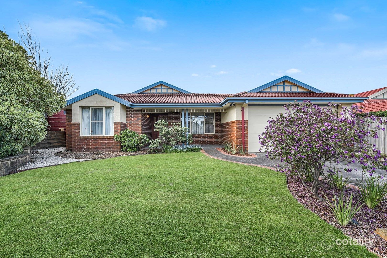 36 Tantallon Bvd, Beaconsfield, VIC 3807