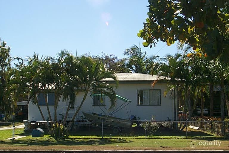 62 Poole St, Bowen, QLD 4805