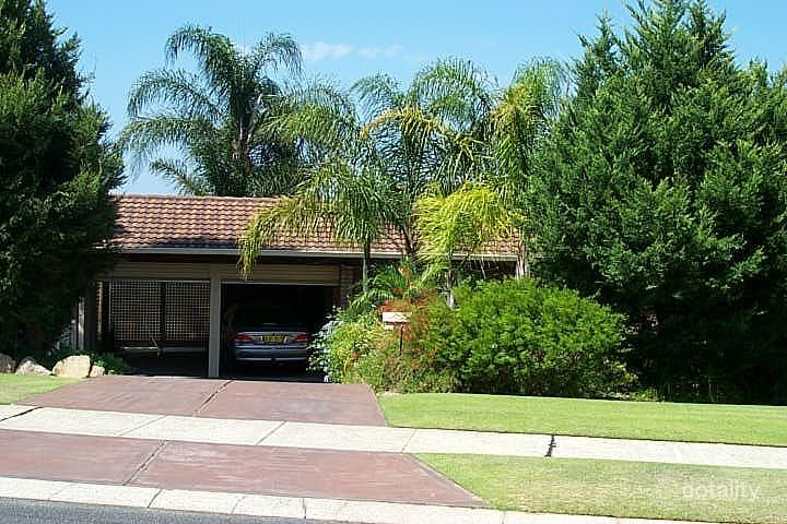 24 Parkside Rmbl, Woodvale, WA 6026