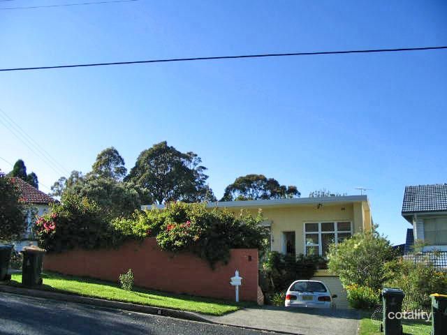 8 Churchill Cres, Allambie Heights, NSW 2100