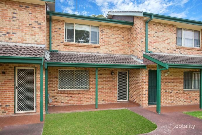 4/10 Stanbury Pl, Quakers Hill, NSW 2763