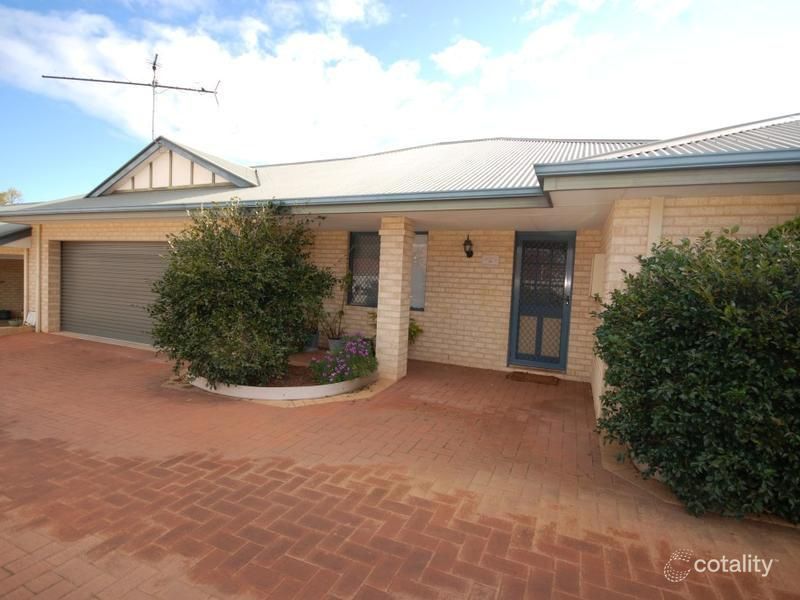 1/1 Falcon St, Narrogin, WA 6312