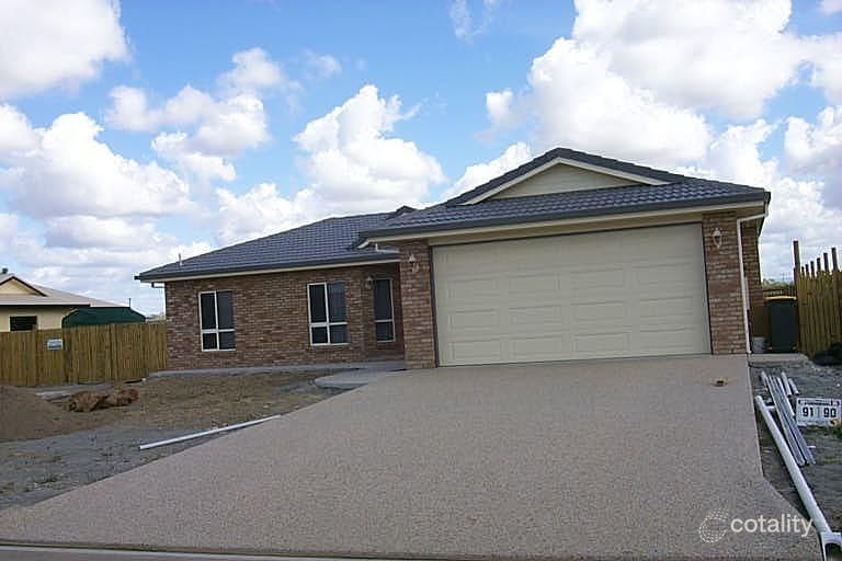 28 Young Cct, Kirwan, QLD 4817