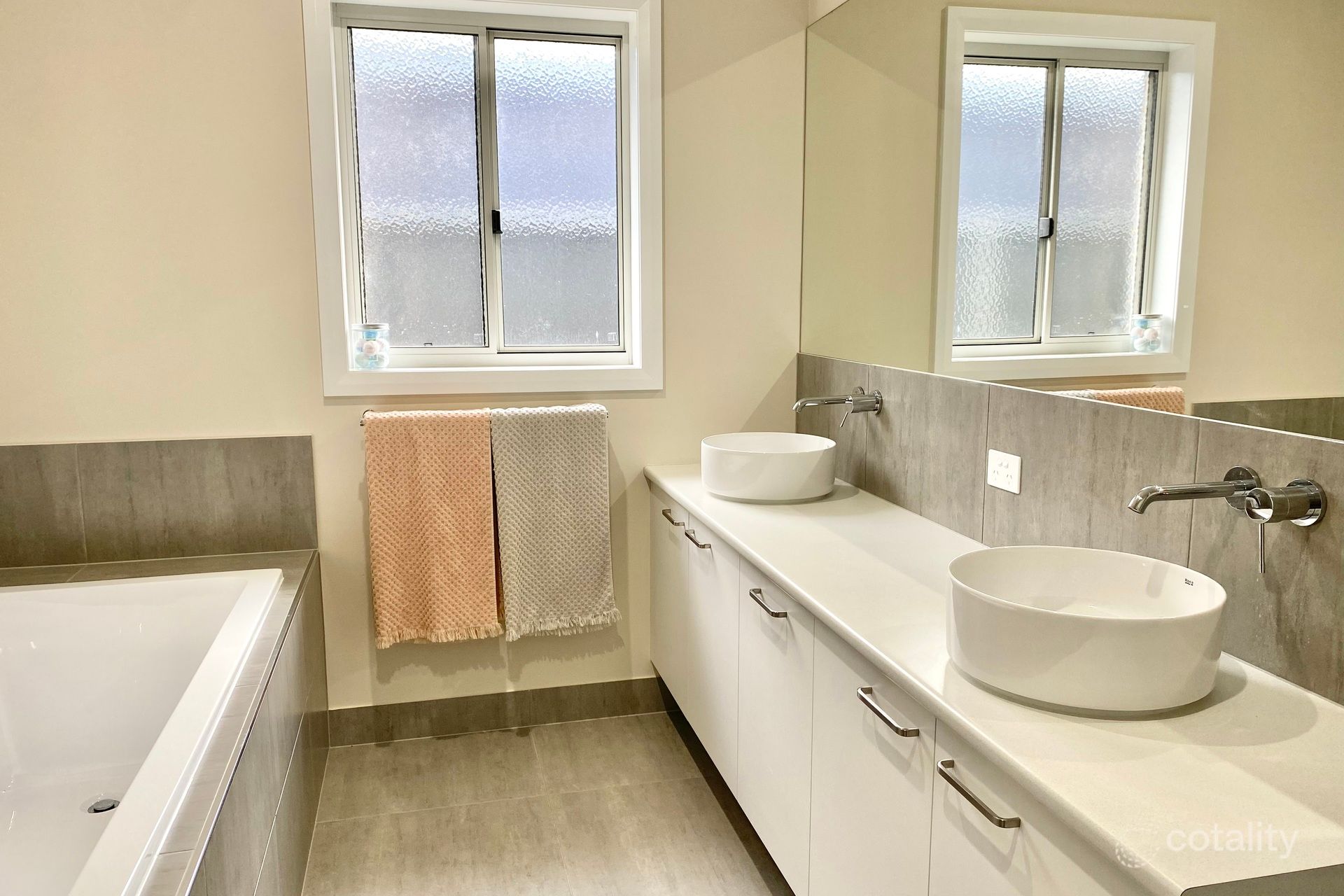 25 Peter Thomson Cct, Yarrawonga, VIC 3730