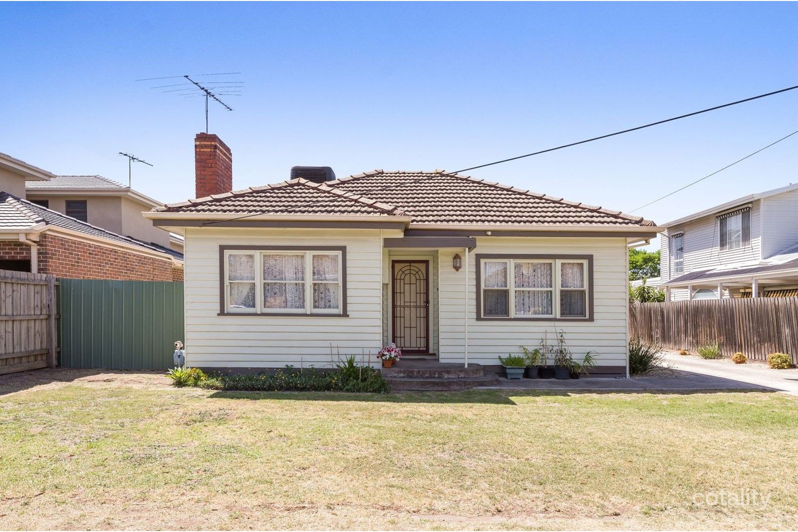 1/16 Lock St, Fawkner, VIC 3060