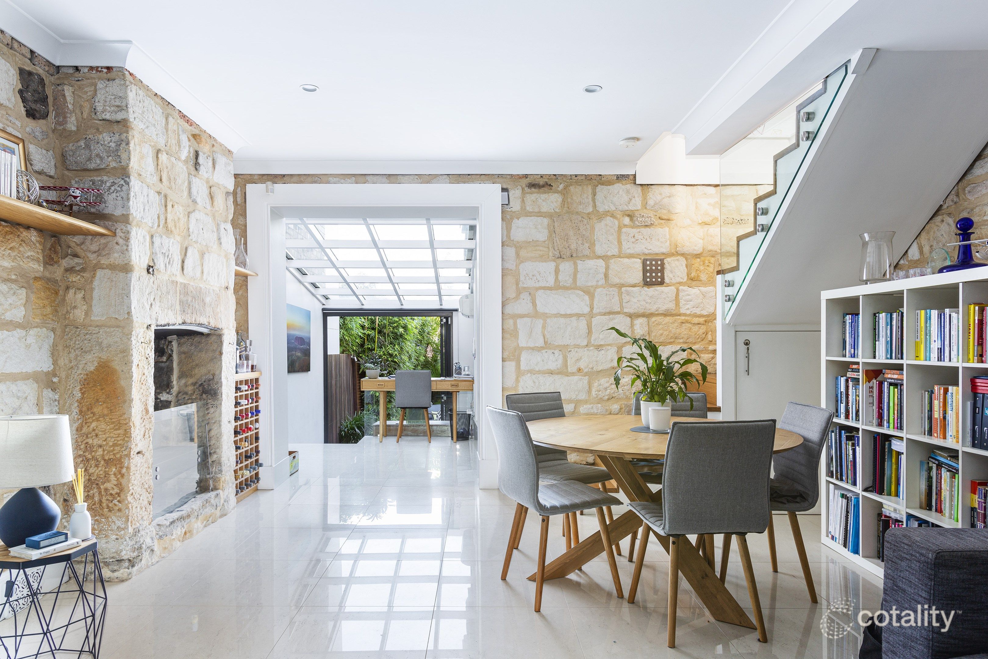 64 Surrey St, Darlinghurst, NSW 2010