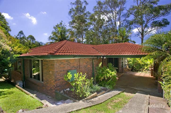 32 Gregory St, Wyoming, NSW 2250