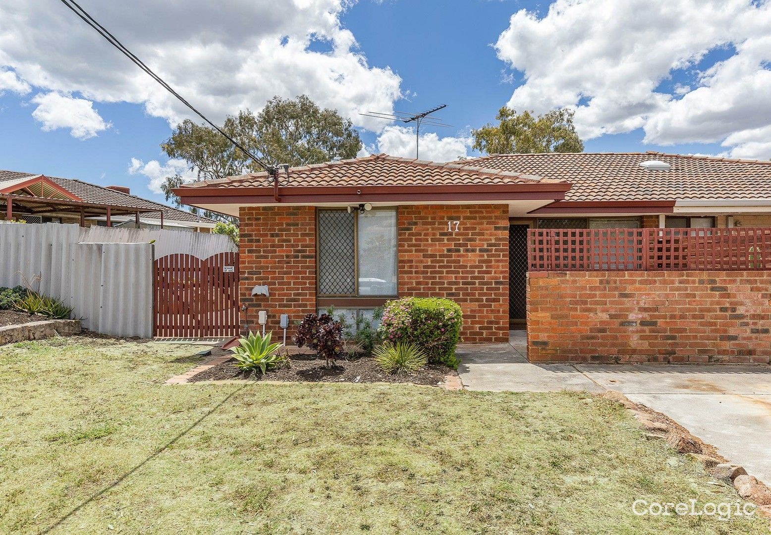 17 Tremont Pl, Craigie, WA 6025