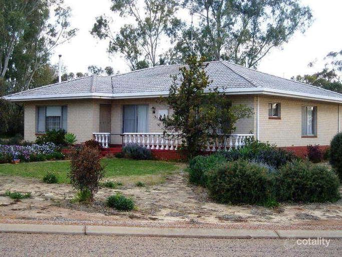 3 Nicholas St, Bolgart, WA 6568