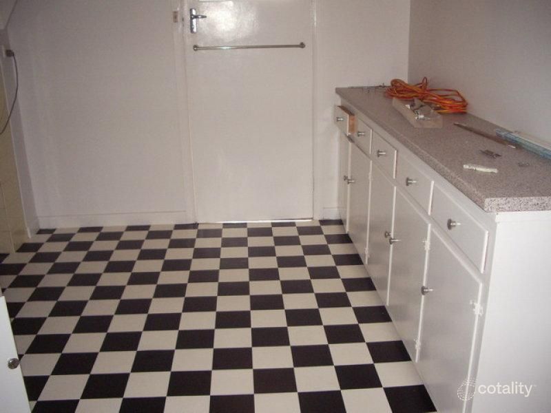 19 Queens Ave, Ararat, VIC 3377