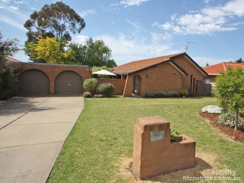 29 Horsley St, Kooringal, NSW 2650