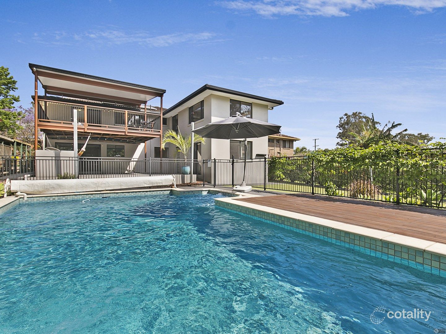 8 Marlin St, Thorneside, QLD 4158