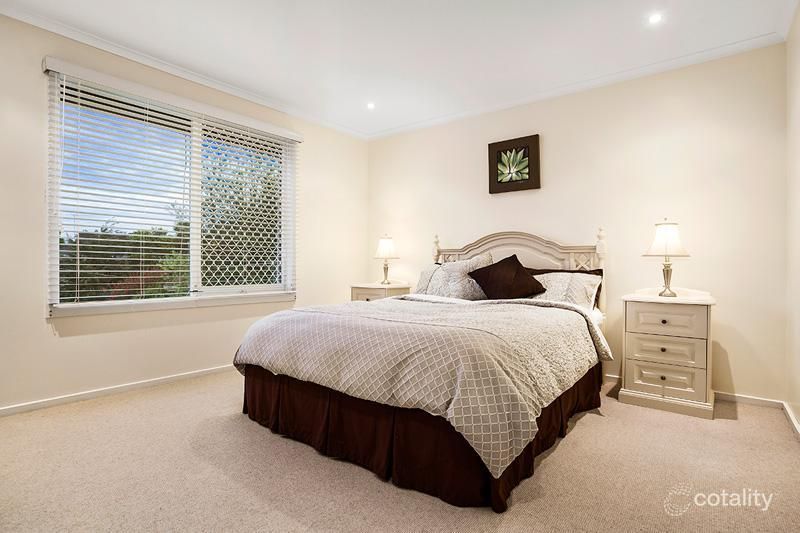 3 Gwenmay Ct, Ringwood North, VIC 3134