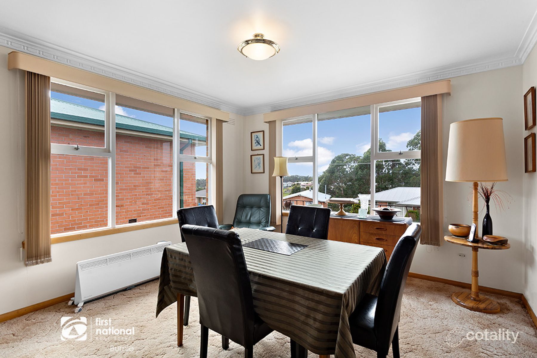 28 Bathurst St, Upper Burnie, TAS 7320