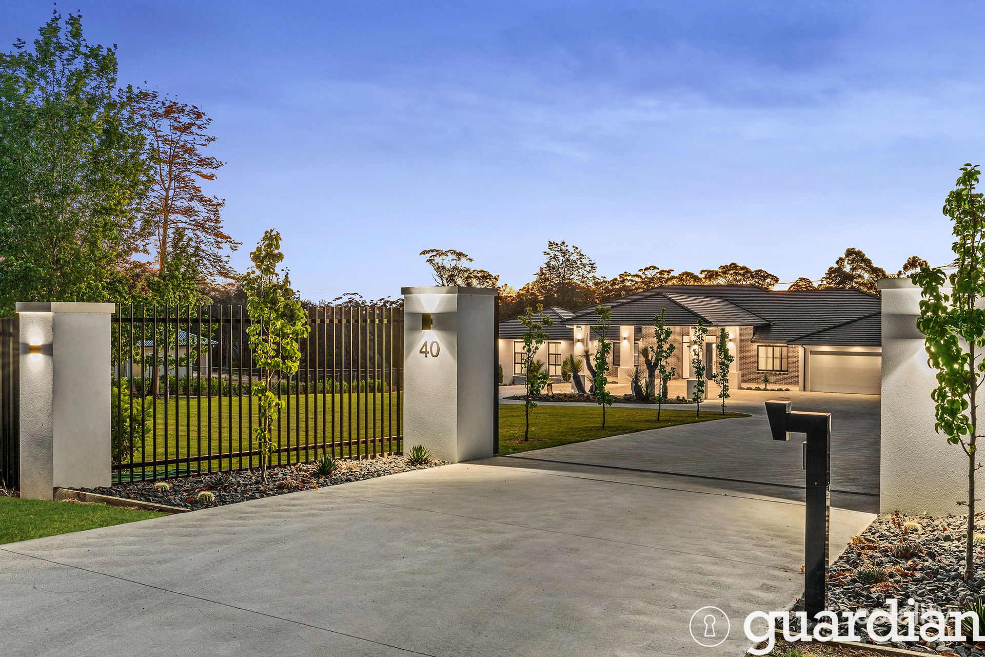 40 Cranstons Rd, Middle Dural, NSW 2158