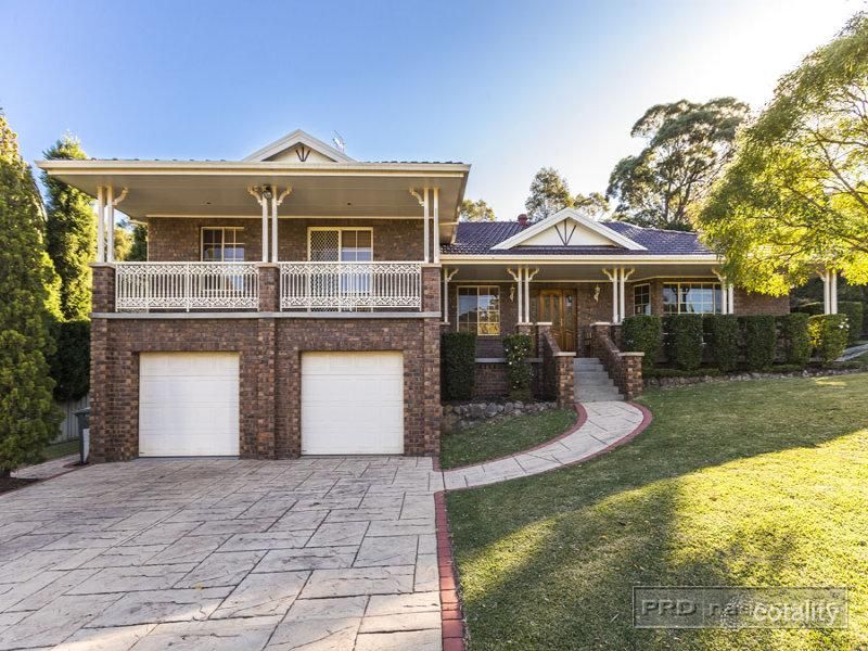 11 Gosforth Gr, Lakelands, NSW 2282
