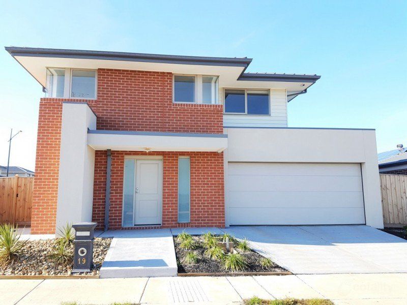 19 Wright Cct, Fraser Rise, VIC 3336