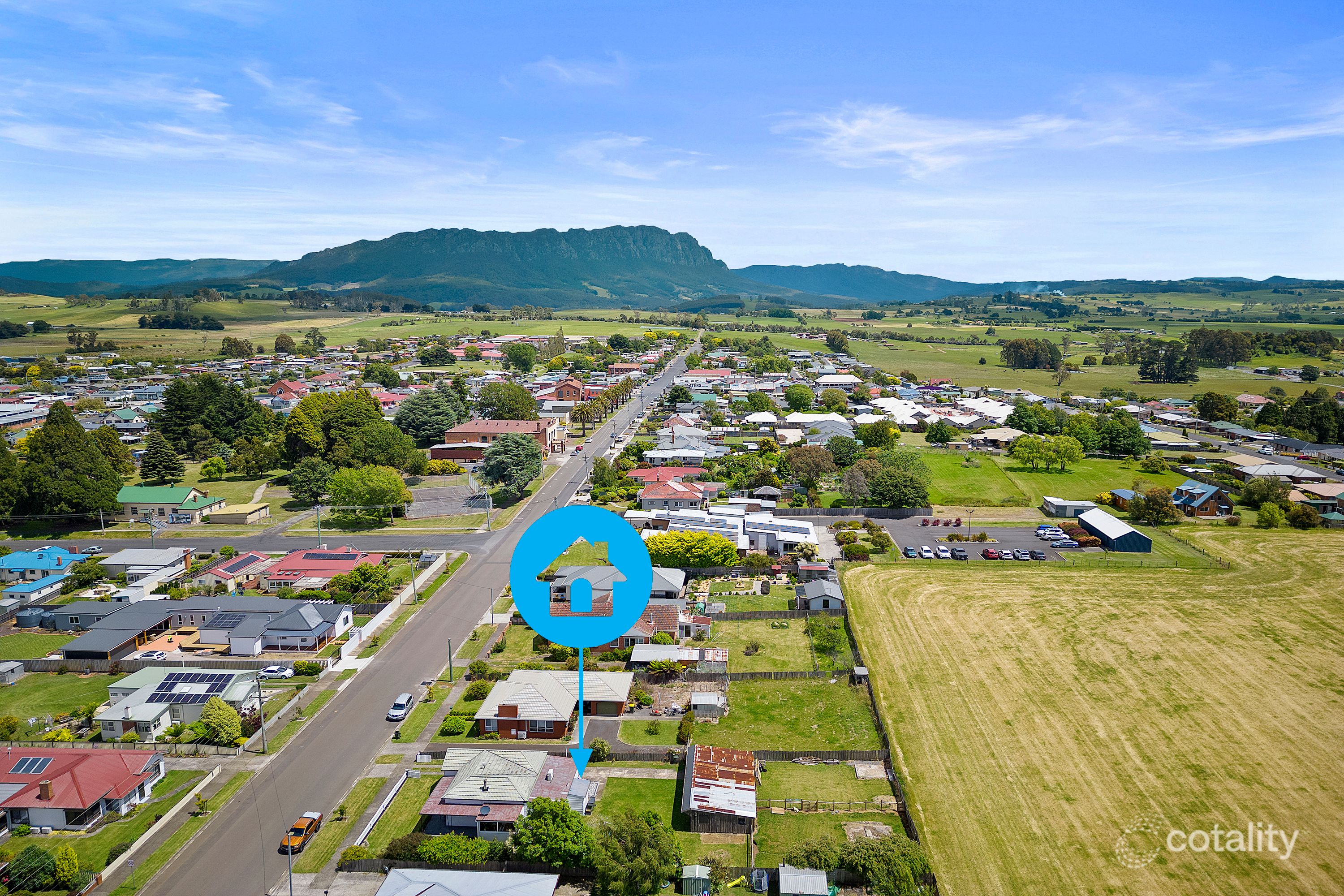 77 High St, Sheffield, TAS 7306