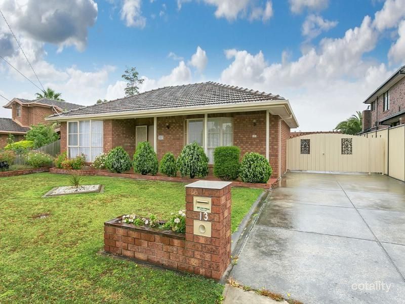 13 Fernwood Dr, Hoppers Crossing, VIC 3029