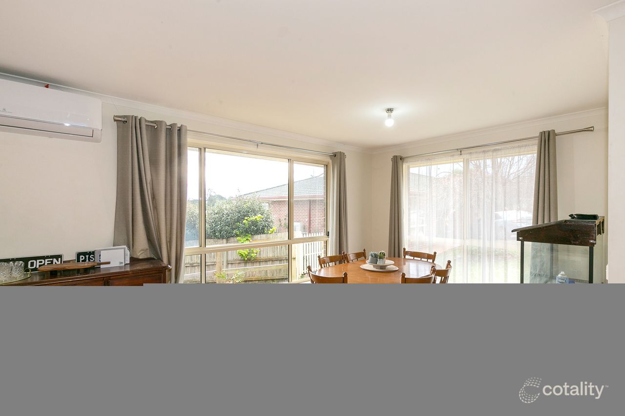 19 Flax Mill Cl, Drouin, VIC 3818