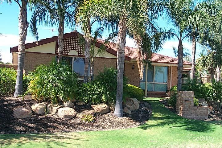 12 Thistle Gr, Currambine, WA 6028